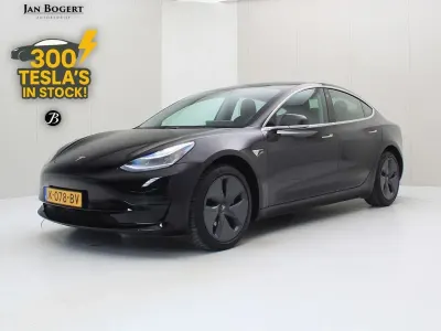 Second-hand Tesla Model 3 Standard Range 225 kW (306 CP) 2020 Negru Berlinǎ