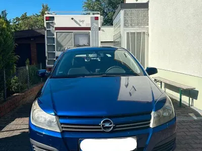 Gebraucht Opel Astra 105 PS (77 kW) 2004 Blau Kombi