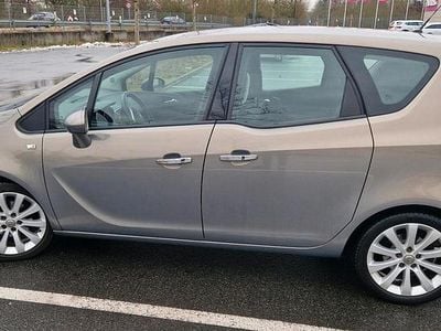 Gebraucht Opel Meriva 120 PS (88 kW) 2011 Van / Kleinbus