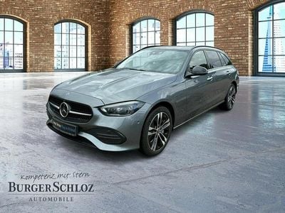 Gebraucht Mercedes C300e Night 313 PS (230 kW) 2022 Metalliclack selenitgrau Kombi