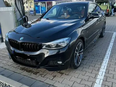 Gebraucht BMW 330 M Sport 258 PS (189 kW) 2018 Schwarz Limousine