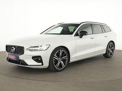 Gebraucht Volvo V60 R-Design 250 PS (183 kW) 2022 Crystal white Kombi