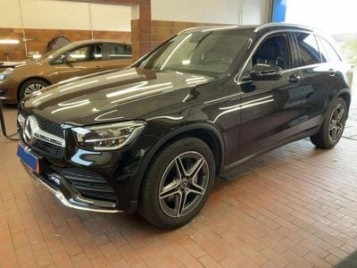 Gebraucht Mercedes GLC200 AMG line 211 PS (155 kW) 2022 Schwarz SUV