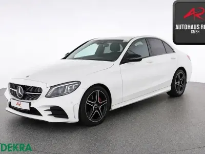 Gebraucht Mercedes C220 AMG 194 PS (142 kW) 2019 Weiß Limousine