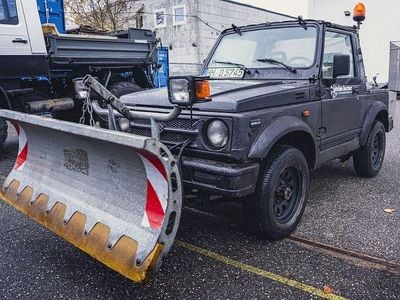 Suzuki Samurai