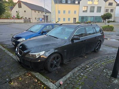 BMW 525