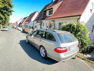 Mercedes E280