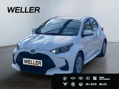 Gebraucht Toyota Yaris Hybrid Comfort 116 PS (85 kW) 2021 Weiss Kleinwagen