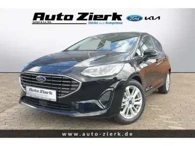 Gebraucht Ford Fiesta Titanium 125 PS (91 kW) 2024 Obsidianschwarz metallic Kleinwagen