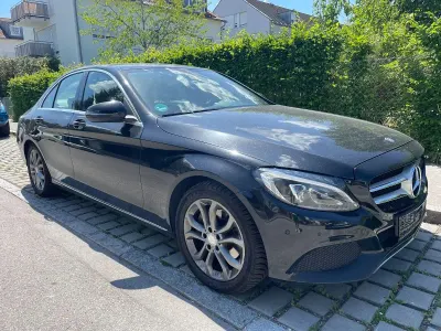 Gebraucht Mercedes C220 170 PS (125 kW) 2016 Schwarz Limousine