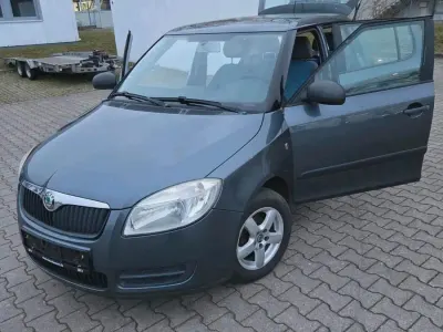 Gebraucht Skoda Fabia 60 PS (44 kW) 2008 Grau Kleinwagen