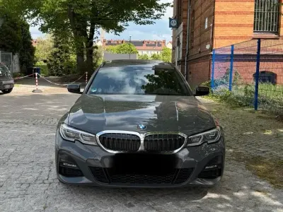 Gebraucht BMW 320 M Sport 190 PS (139 kW) 2021 Grau Kombi
