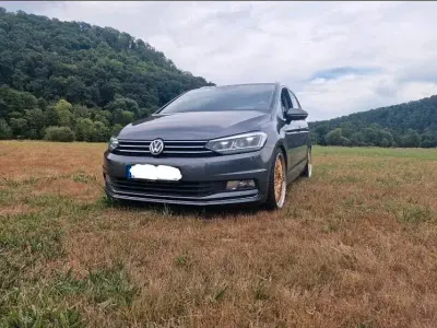 Gebraucht VW Touran 150 PS (110 kW) 2016 Grau Van / Kleinbus