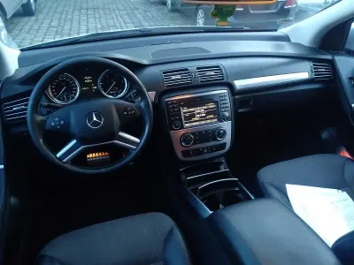 Brugt Mercedes R350 265 HK (194 kW) 2010 Sølv MPV