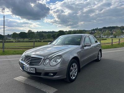 Mercedes E200