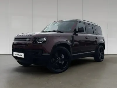 Usata Land Rover Defender 304 CV (223 kW) 2024 Rosso SUV