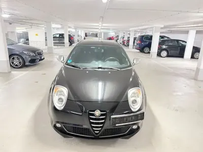 Gebraucht Alfa Romeo MiTo Turismo 95 PS (69 kW) 2010 Schwarz Kleinwagen