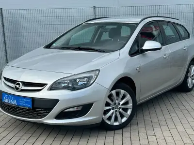 Gebraucht Opel Astra Active 140 PS (102 kW) 2013 Silber Kombi