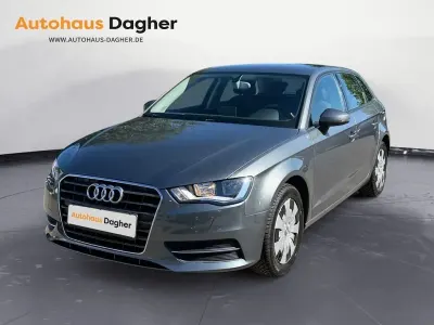 Gebraucht Audi A3 Attraction 110 PS (80 kW) 2014 Grau Limousine
