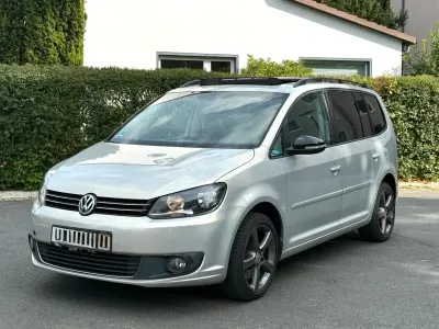 Gebraucht VW Touran Highline 140 PS (102 kW) 2013 Silber Van / Kleinbus