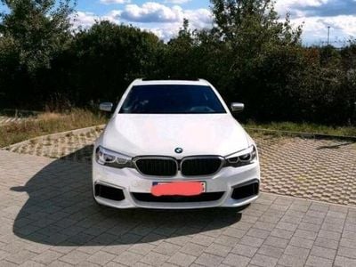 BMW M550