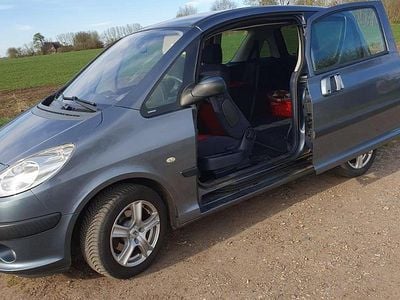 Peugeot 1007
