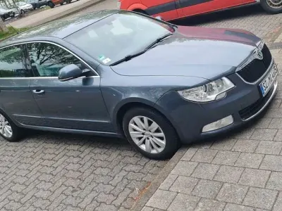 Używany Skoda Superb Elegance 160 KM (117 kW) 2008 Szary Sedan/Limuzyna