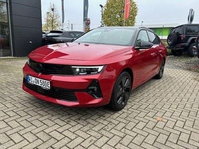 Gebraucht Opel Astra 114 kW (156 PS) 2024 Kardio rot metallic/mineralef Kombi