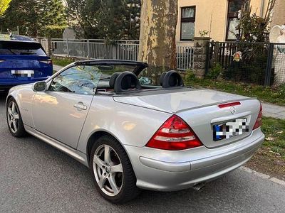 Usata Mercedes SLK200 163 CV (119 kW) 2002 Argento Cabrio