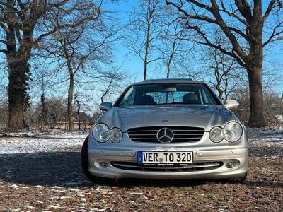 Gebraucht Mercedes CLK320 Avantgarde 218 PS (160 kW) 2003 Silber Coupé