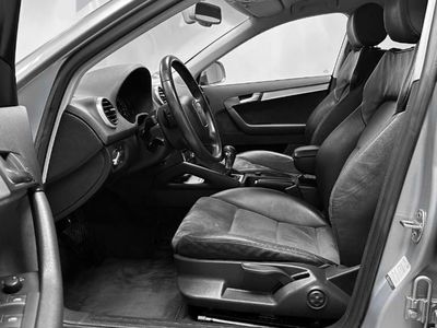 gebraucht Audi A3 Sportback 1.8 tfsi s trojic mbiente , alcantara ,