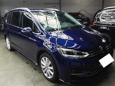 Gebraucht VW Touran Highline 150 PS (110 kW) 2025 Blau Van / Kleinbus