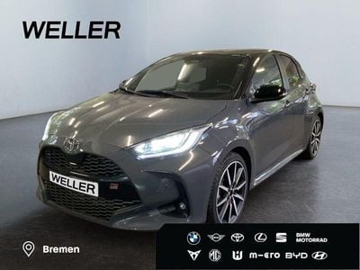 Neu Toyota Yaris Hybrid Sport 131 PS (96 kW) 2025 Grau Kleinwagen
