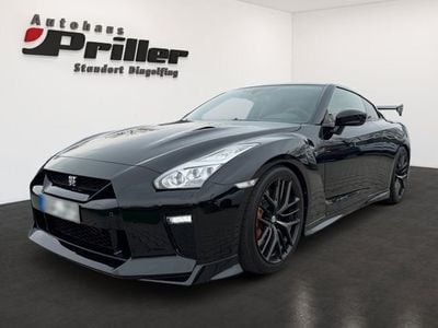 Nissan GT-R