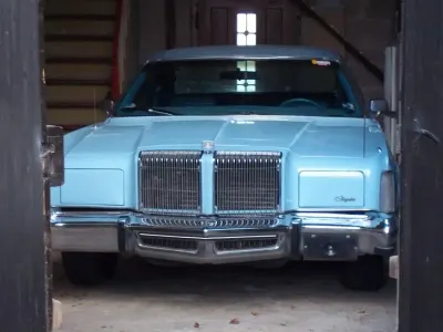 Używany Chrysler New Yorker 190 KM (139 kW) 1977 Niebieski Sedan/Limuzyna