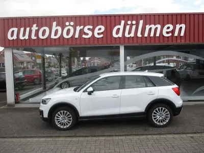 Gebraucht Audi Q2 Design 116 PS (85 kW) 2017 Weiß SUV