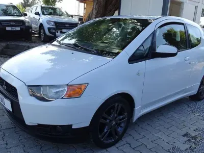 Brugt Mitsubishi Colt 75 HK (55 kW) 2010 Hvid Hatchback