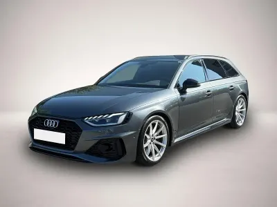 Gebraucht Audi RS4 450 PS (330 kW) 2024 Manufacturer Kombi