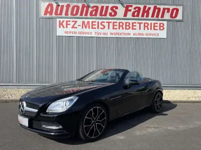 Gebraucht Mercedes SLK200 184 PS (135 kW) 2011 Schwarz  unilack Cabrio