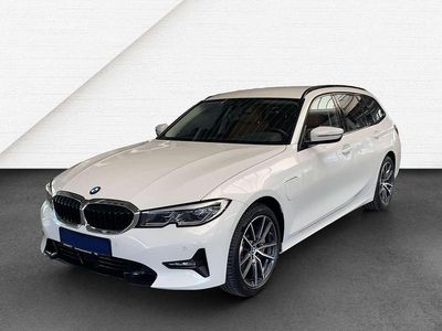 Brugt BMW 330e Sport Line 292 HK (214 kW) 2021 Hvid Stationcar