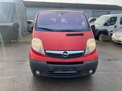 Rot Gebraucht 2014 Opel Vivaro Van / Kleinbus | 8.999 € (Fairer Preis)