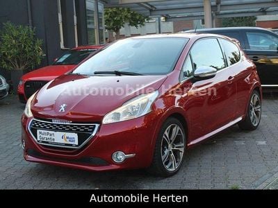 Rot Gebraucht 2015 Peugeot 208 GTi Kleinwagen | 7.990 € (Fairer Preis)