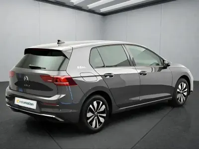 Gebraucht VW Golf VIII 150 PS (110 kW) 2025 Grau Limousine