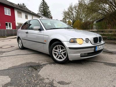 Gebraucht BMW 316 116 PS (85 kW) 2003 Silber Coupé