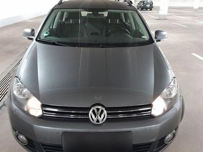 Usata VW Golf VI Comfortline 105 CV (77 kW) 2011 Grigio Utilitaria