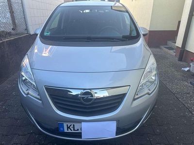 Gebraucht Opel Meriva 120 PS (88 kW) 2012 Silber Van / Kleinbus