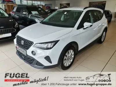 Używany Seat Arona FR-Line 116 KM (85 kW) 2025 Biały SUV