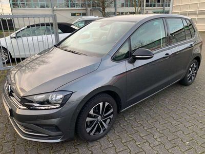 gebraucht VW Golf Sportsvan IQ.DRIVE Alu-Klima-P.Assist-39 Tkm-Garantie 02/25
