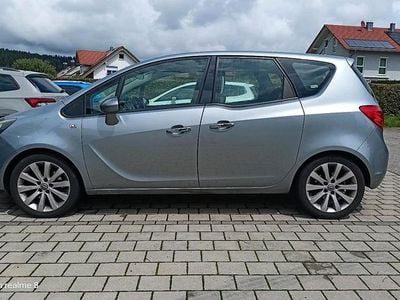 Gebraucht Opel Meriva 140 PS (102 kW) 2011 Van / Kleinbus