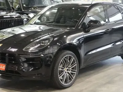 Gebraucht Porsche Macan Sport 441 PS (324 kW) 2020 Tiefschwarz SUV